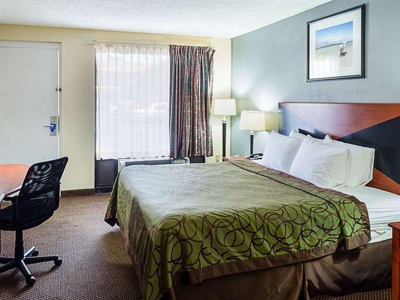 Rodeway Inn Panama City Exterior photo