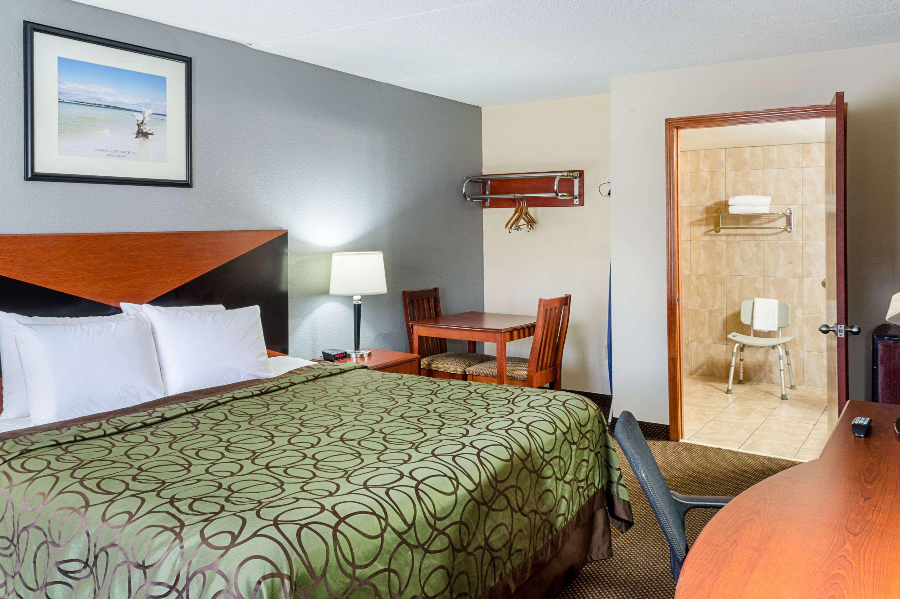 Rodeway Inn Panama City Exterior photo