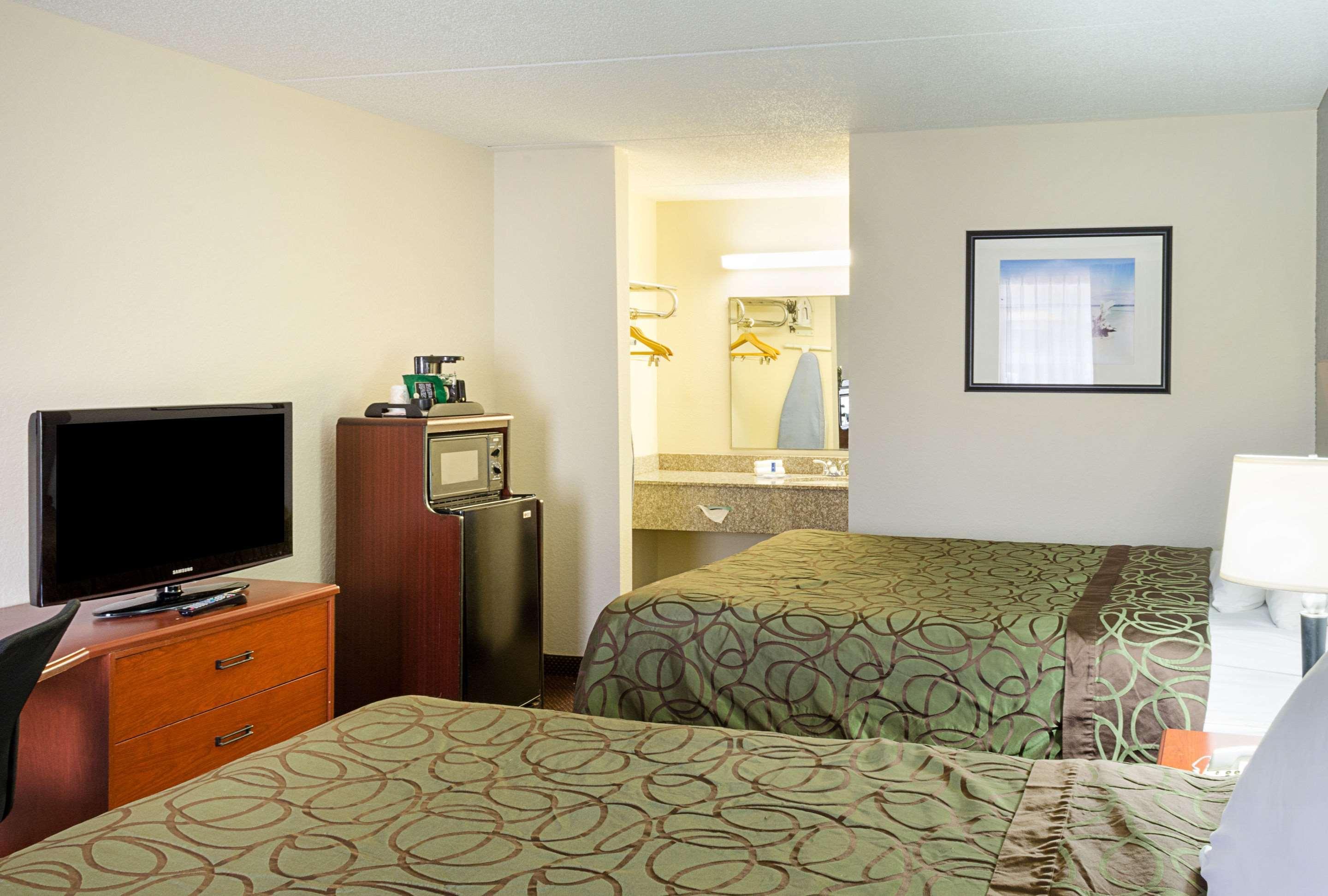 Rodeway Inn Panama City Exterior photo