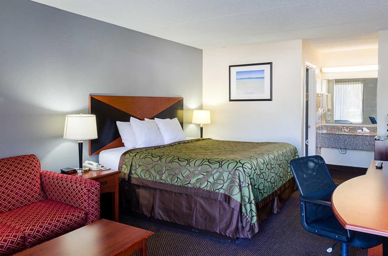Rodeway Inn Panama City Exterior photo