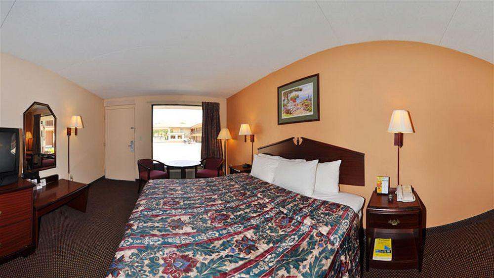 Rodeway Inn Panama City Exterior photo